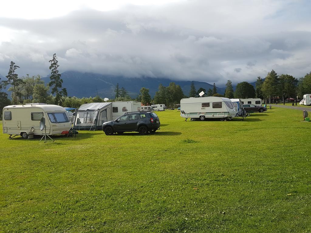 Camping Intercamp Tatranec ตาตรันสกา ลอมนีจา ภายนอก รูปภาพ